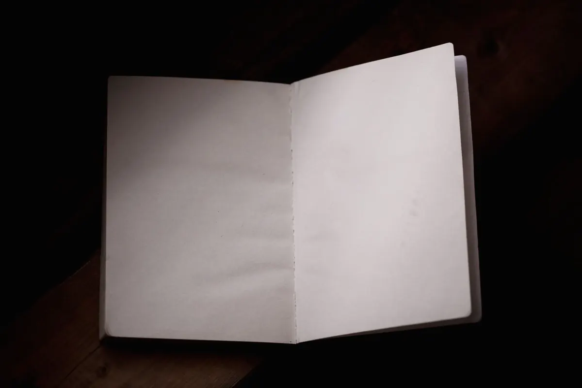How to Write a Killer Book Blurb in Seven Steps (With UK Examples)