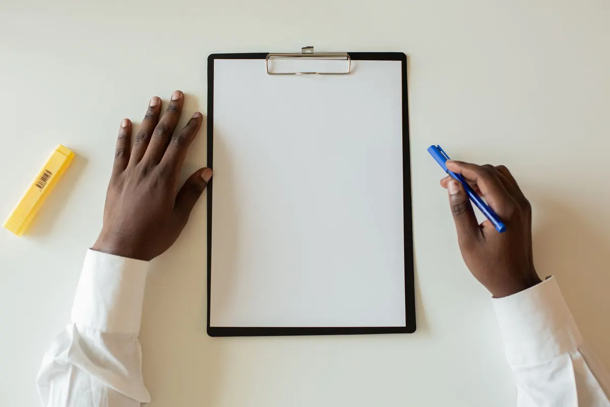 How to Write a Nonfiction Book Blurb That Sells Your Expertise